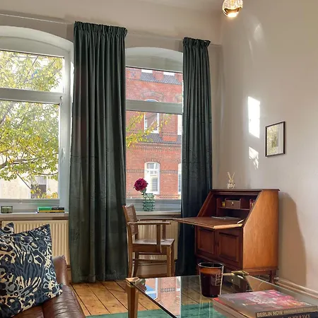 Cls Zentrale City-wohnung In Ost Alles In 5 Minuten Erreichbar Ostbahnhof, Hawk, Bushaltestelle, Supermarkt, Cafes, Restaurants, Hawk, Uni, Ideale Autobahnanbindung, Naehe Bosch Apartment *