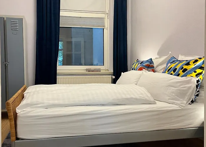 Cls Zentrale City-wohnung In Ost Alles In 5 Minuten Erreichbar Ostbahnhof, Nespresso Maschine Inklusive Kapseln, Bushaltestelle, Supermarkt, Cafes, Restaurants, Hawk, Uni, Ideale Autobahnanbindung, Naehe Bosch *