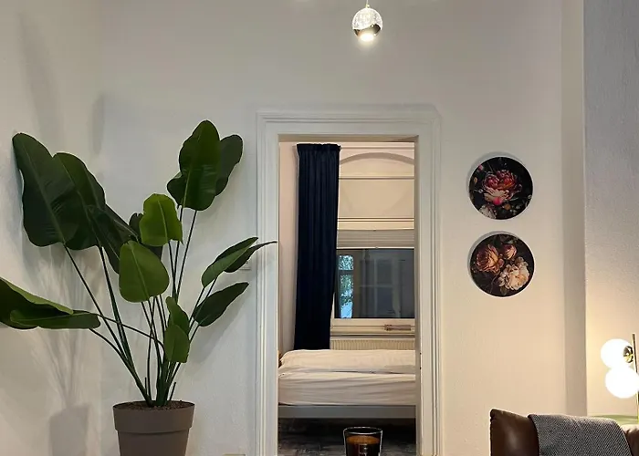 Cls Zentrale City-wohnung In Ost Alles In 5 Minuten Erreichbar Ostbahnhof, Nespresso Maschine Inklusive Kapseln, Bushaltestelle, Supermarkt, Cafes, Restaurants, Hawk, Uni, Ideale Autobahnanbindung, Naehe Bosch 公寓 *